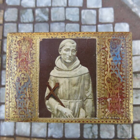 Vintage Italian St. Francis Hand Painted Wood Embossed Trinket Box - Picture 1 of 9
